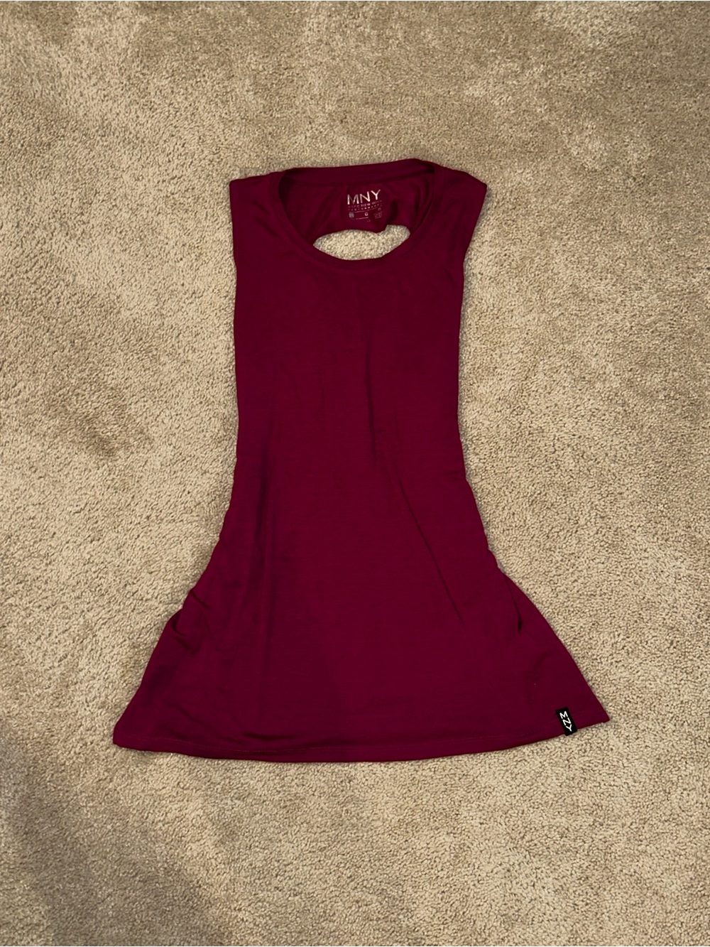 Sleeveless Scoop Neck Tank Top in Burgundy by
